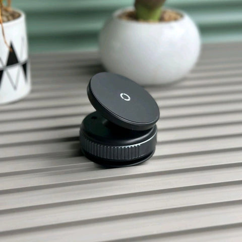 K009 Magnetic Phone Holder – 360° Adjustable Vacuum Suction Mount for Car & Home 🚗📱